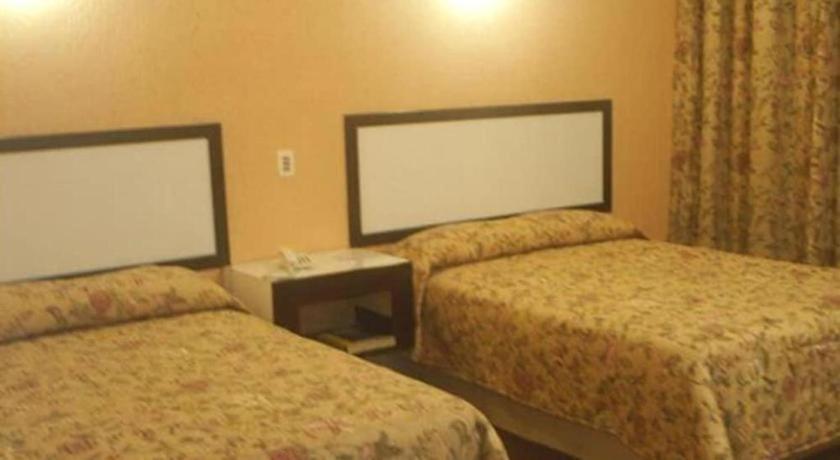 Pachuca Hotel Del Valle Inn מראה חיצוני תמונה
